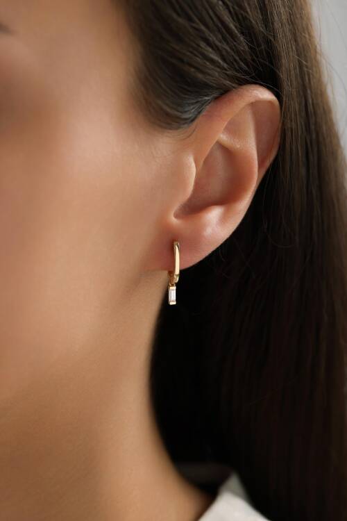 BAGET TAŞLI SALLANTILI KÜPE - 1