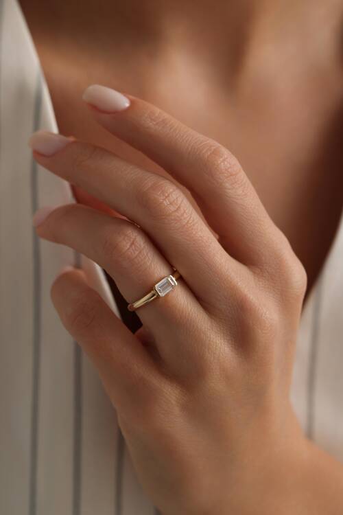 BAGET TAŞLI YÜZÜK - 1