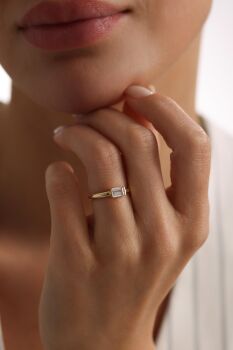 BAGET TAŞLI YÜZÜK - 2