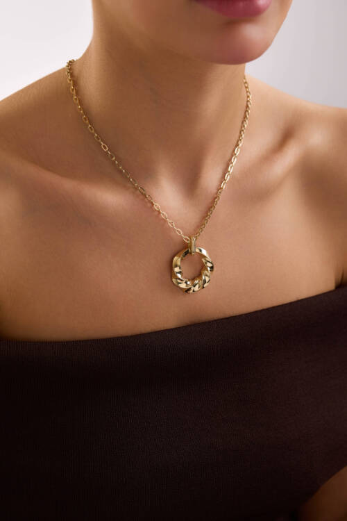 BURGU DESEN MADALYON KOLYE - 1