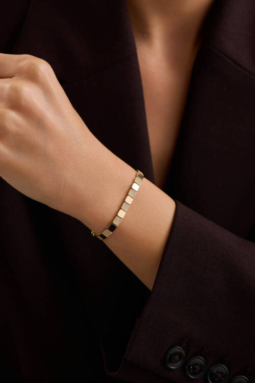 ÇİFT TARAFLI KARE BİLEKLİK - 1