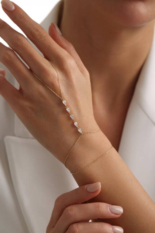 DAMLA SIRA TAŞLI ŞAHMERAN - 1