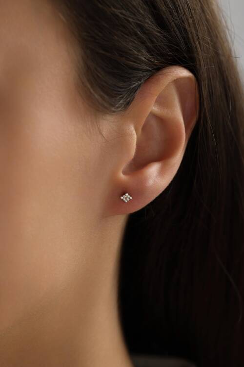 DÖRTGEN VİDALI KÜPE - 1