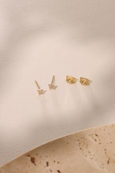 DÖRTGEN VİDALI KÜPE - 3