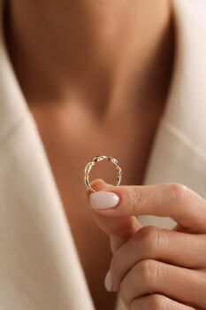 KÜÇÜK TOMURCUKLU YÜZÜK - 2