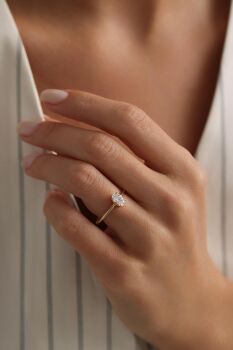 OVAL TAŞLI YÜZÜK - 