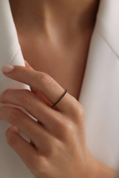 SİYAH TAŞLI YÜZÜK - 1