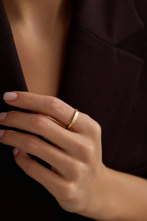 TEK TAŞ DETAYLI PLAKA YÜZÜK - 1