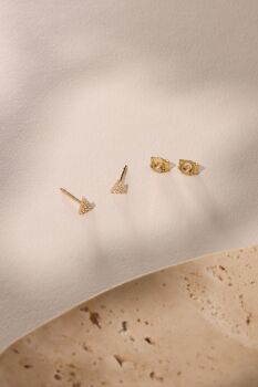 TRİANGLE VİDALI KÜPE - 3