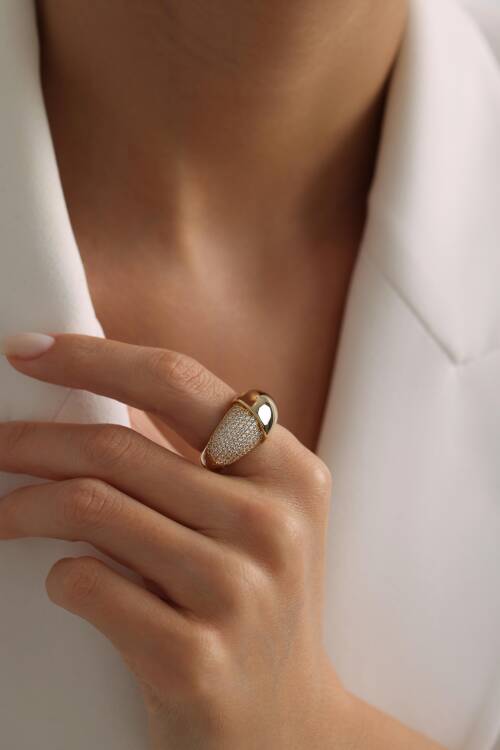 YARISI TAŞLI BOMBE YÜZÜK - 1