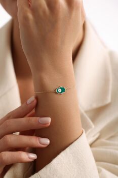 YEŞİL FATMANIN ELİ BİLEKLİK - 1