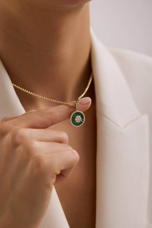 YEŞİL TRAPEZ KOLYE - 2