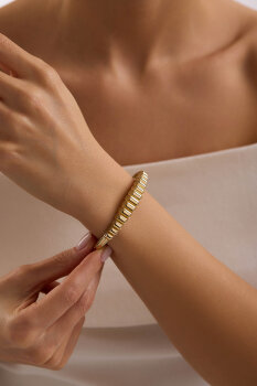 YİVLİ TAŞLI KELEPÇE - 2